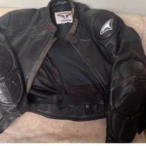 Vintage Teknic motorcycle racing leather jacket with protective plates size 46